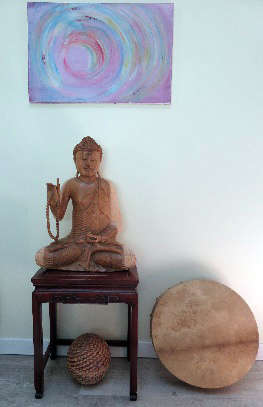 Michelle Vavasseur vous accueille pour des soins, magnétisme, peinture intuitive, dans une ambiance zen, bienveillante, bouddha
